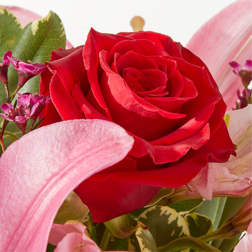 Lucky in Love Bouquet – BLUEMOON FLORAL & GIFT, Denver CO